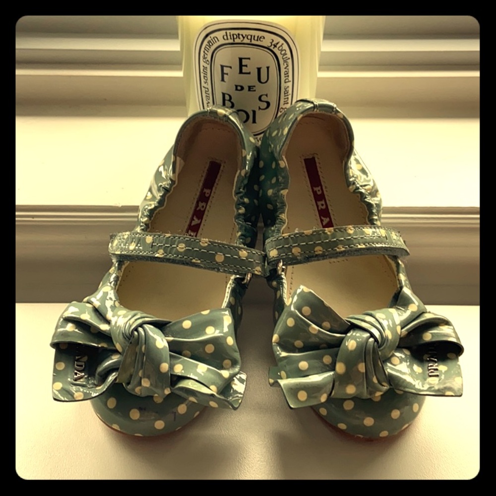 SOLD Prada girls like new shoes